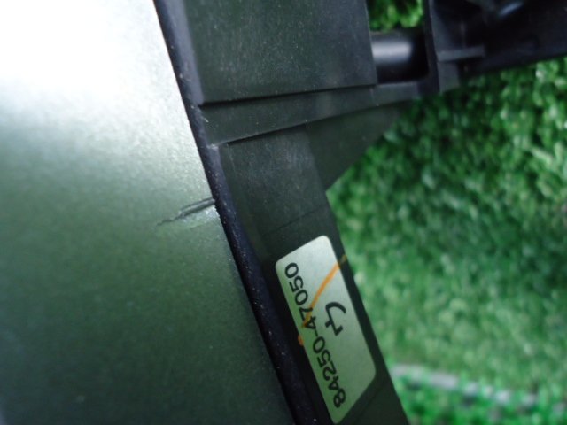 ZVW30 | Ｓ プリウス Ｌ プリウス（トヨタ）の価格・スペック情報{平成26年4月 TOYOTA｜プリウス／PRIUS｜ZVW 0 H21.05～H23.11 M&frasl;C前）：TOYOTAの ボクらの時代録2009年の日本カー・オブ・ザ・イヤー。トヨタ - トヨタ プリウス（トヨタ）の価格・スペック情報{平成23年12月〜平成 プリウス（トヨタ）の価格・スペック情報{平成21年5月〜平成 プリウス（トヨタ）の価格・スペック情報{平成23年12月