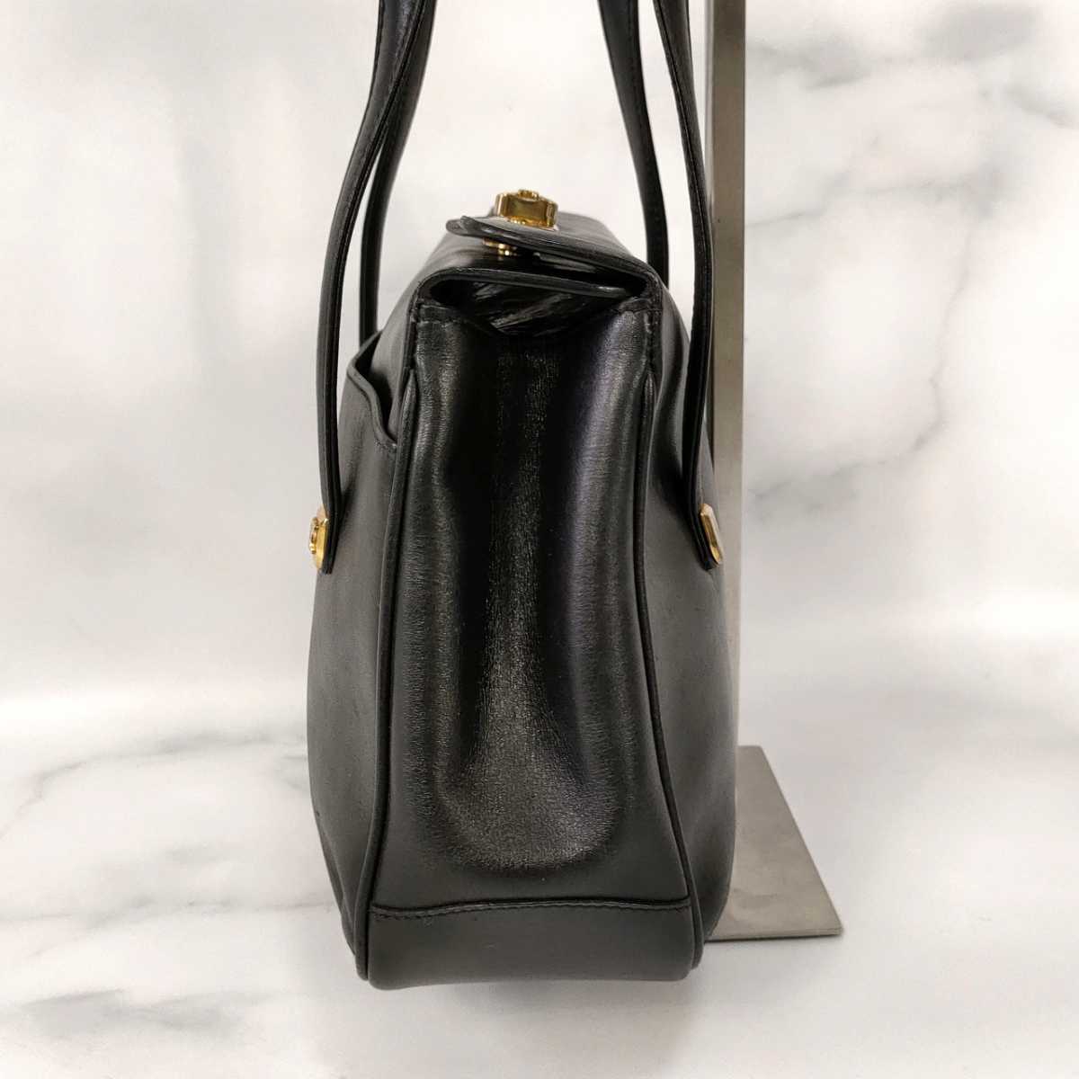 1円スタート・美品】希少 セリーヌ CELINE レザー ターンロック 