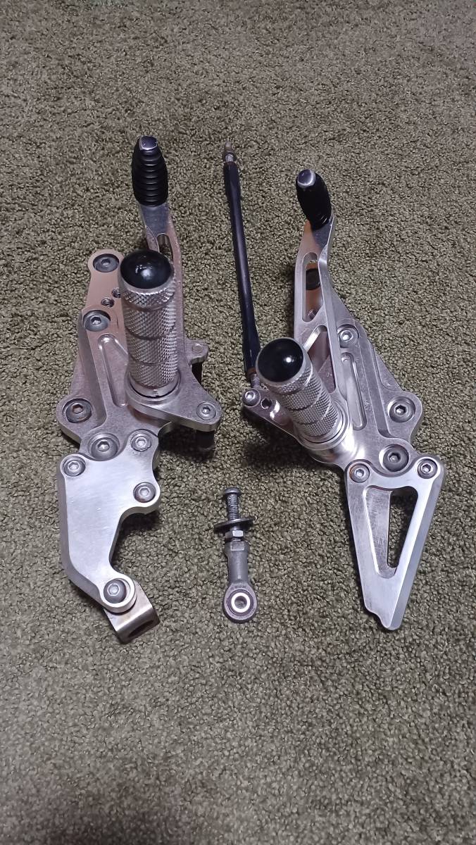 ホンダ CB400SF NC39外し アルミ バックステップ メーカー不明 保管品 