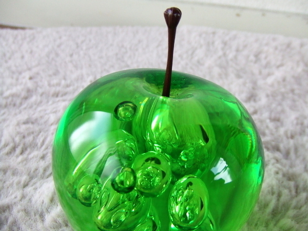 新品☆アップルペーパーウェイト☆APPLE Acrylic Paper Weightグリーン