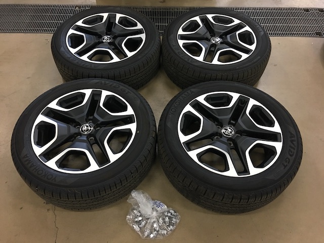 ☆C-4197 RAV4純正19インチアルミホイール ヨコハマAVID 235/55-19