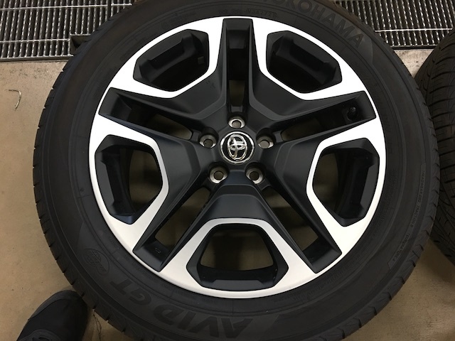 ☆C-4197 RAV4純正19インチアルミホイール ヨコハマAVID 235/55-19