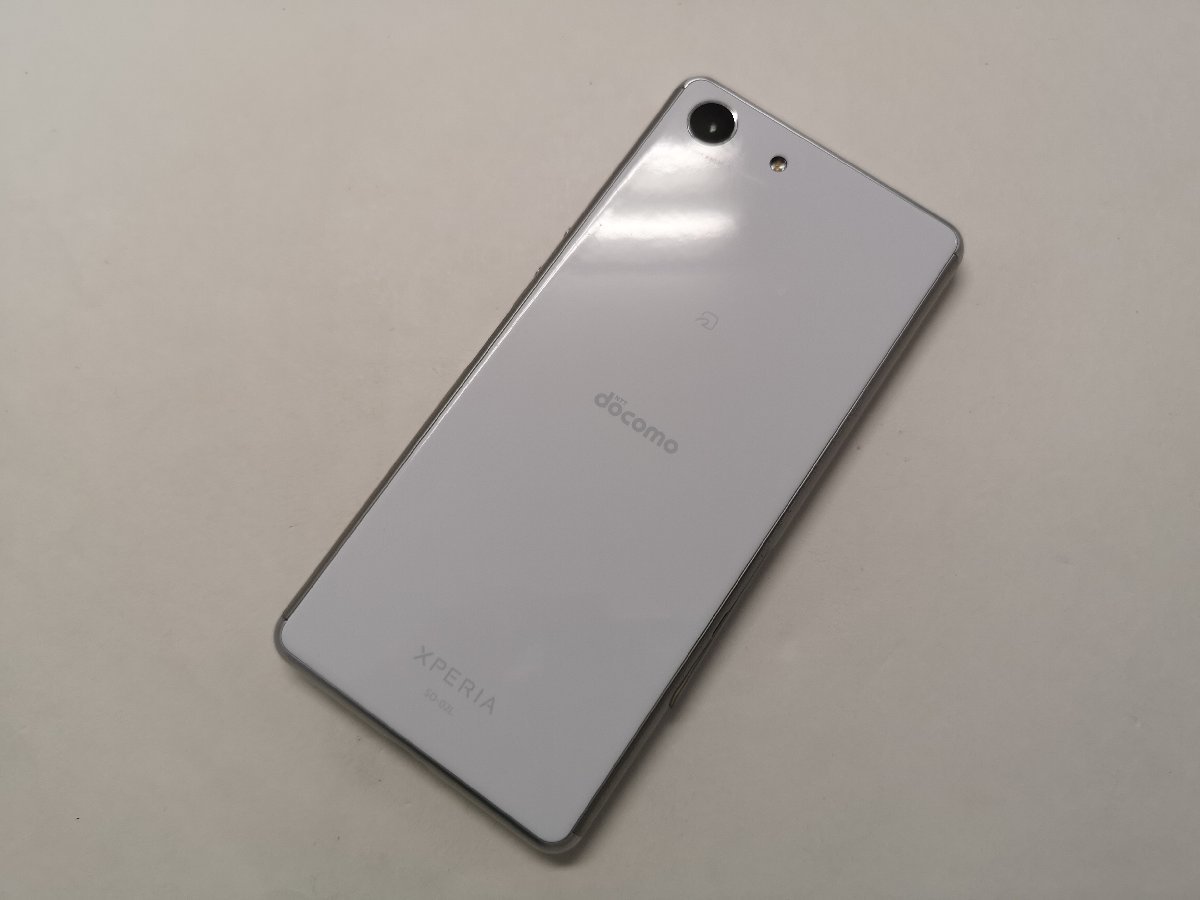 docomo Sony Xperia Ace SO-02L ホワイト SIMロック解除済