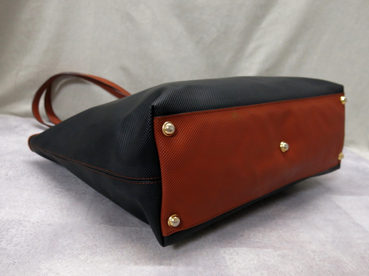 超美品○BOTTEGA VENETA ボッテガ ヴェネタ○マルコポーロ○PVC レザー 