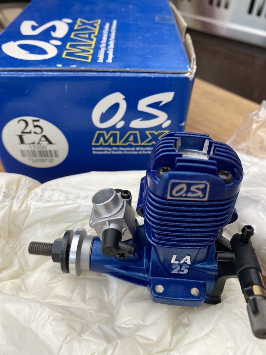  O.S. MAX25LA 2サイクルグローエンジン(模型、プラモデル、ラジコン)｜売買されたオークション情報、yahooの商品情報をアーカイブ公開 - オークファン 模型、プラモデル、ラジコン