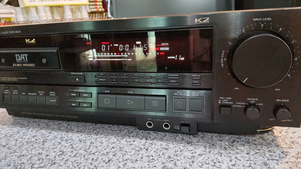 ☆XICTOR XD-Z909 録再にてノイズが入る為 要修理品☆(DAT機器)｜売買