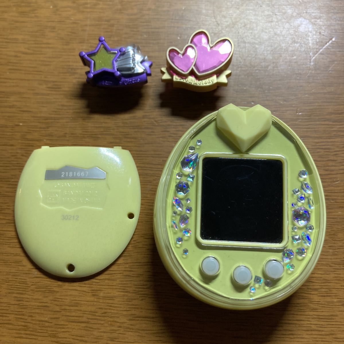 たまごっちピース イエロー 黄色 たまデコピアス(たまごっち)｜売買 