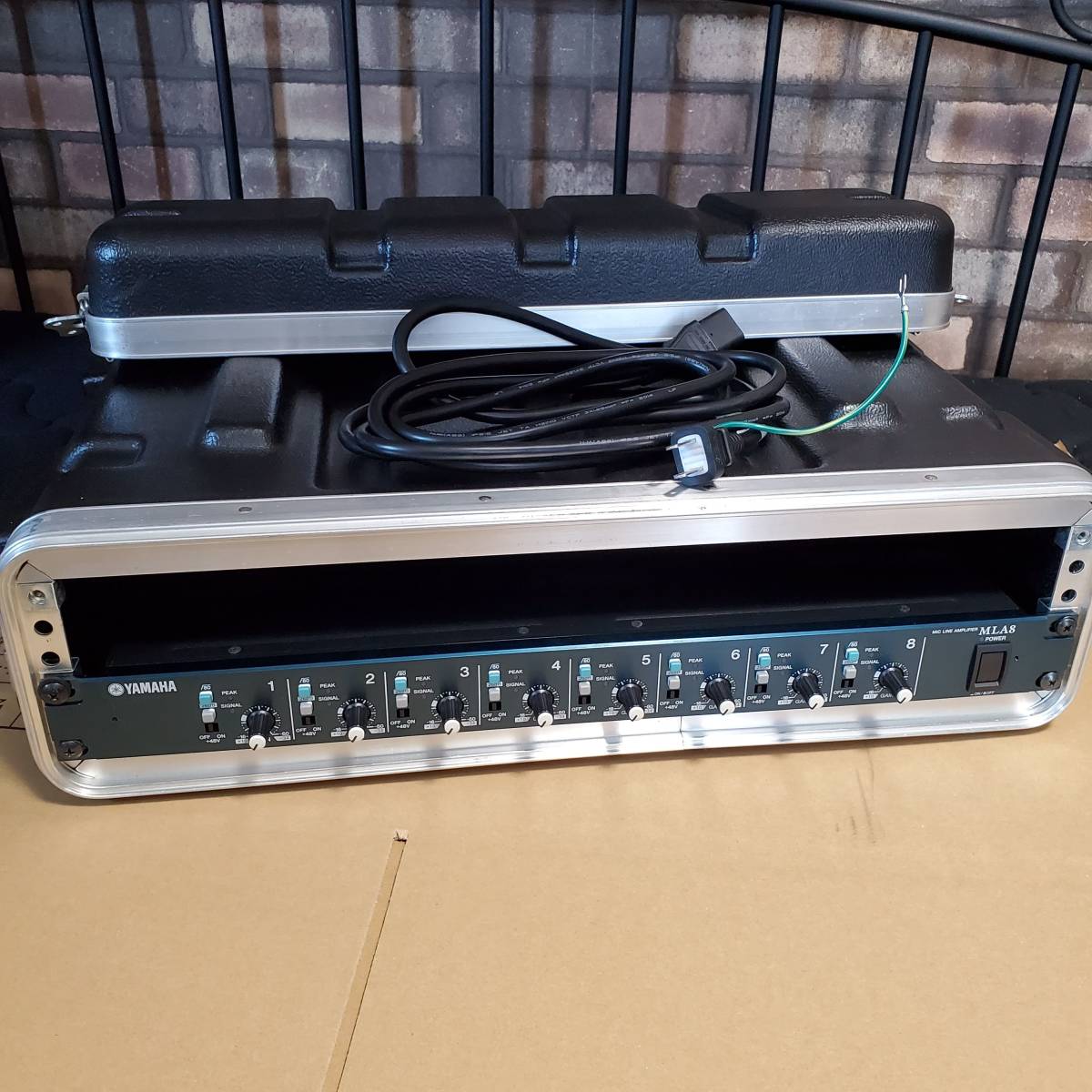 ヤマハ マイクプリアンプ YAMAHA MLA8 第3弾 最後です！
