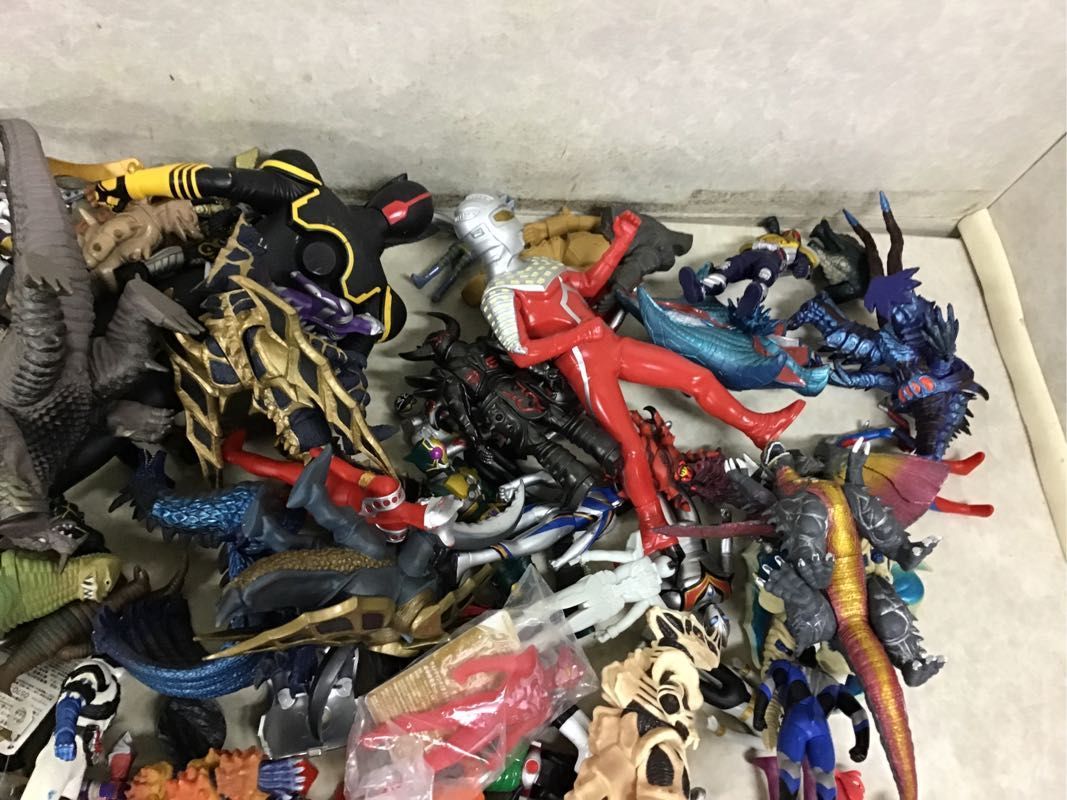 1円～ 同梱不可 ジャンク 仮面ライダーフォーゼ、リュウソウジャー