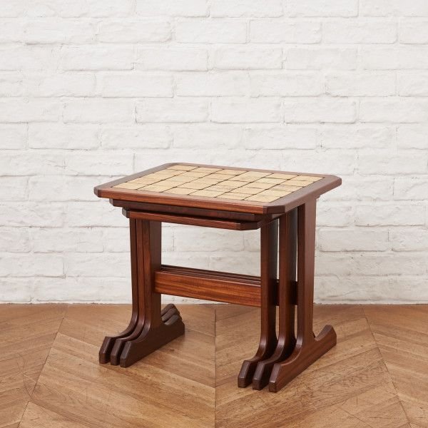 ネストテーブル G-PLAN Table – ジープラン | HYPE TIME ヴィンテージ G-PLANASTRO Vintage Nesting #84428 ロイズ・アンティークス G-PLANネストテーブル ANTIKAとモダン