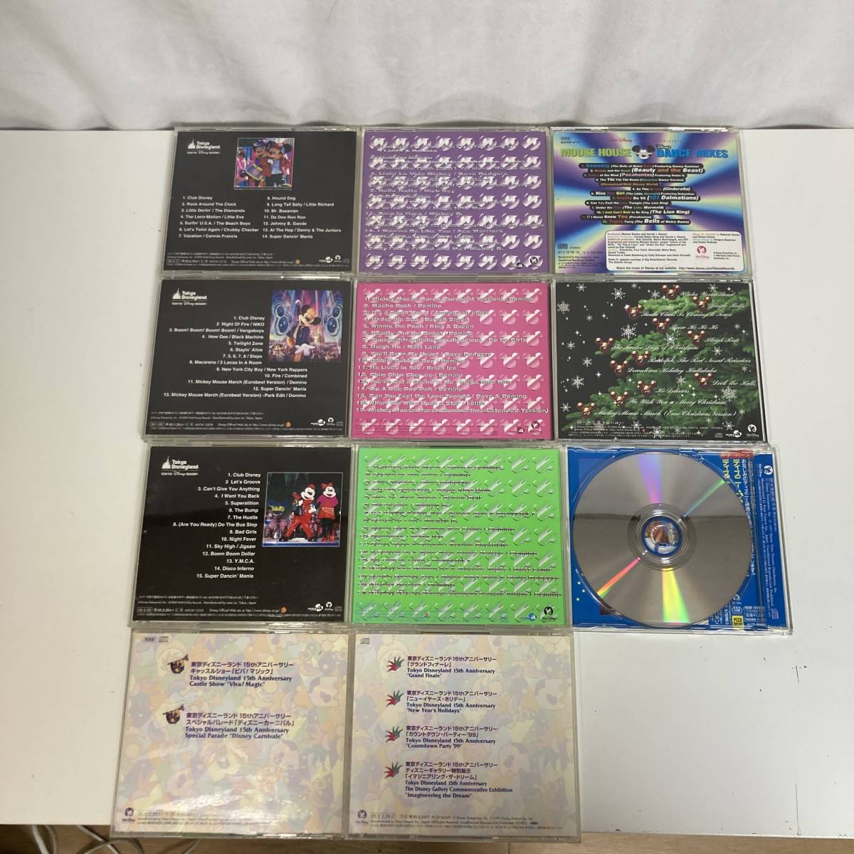 Cd ディズニー 11点まとめセット Club Disney ユーロビート クリスマス ハウス 15thアニバーサリー 他 ほぼ帯付き ディズニー 売買されたオークション情報 Yahooの商品情報をアーカイブ公開 オークファン Aucfan Com