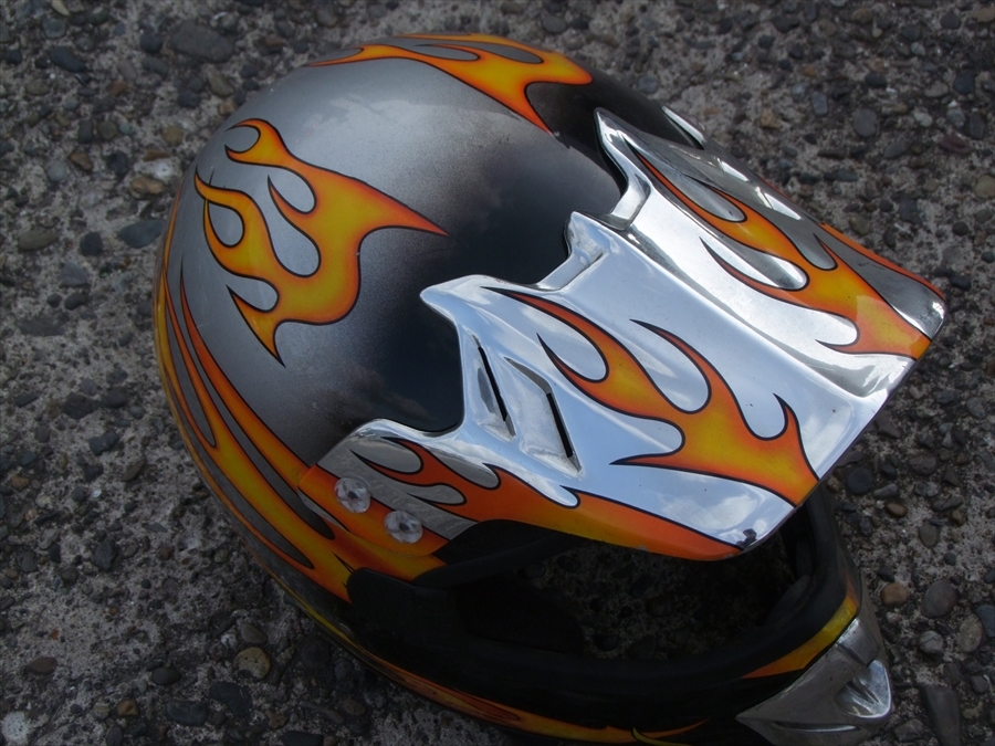 オフロード ヘルメット フルフェイス モタード モトクロス フレアパターン 61 61cm Xlサイズ 売買されたオークション情報 Yahooの商品情報をアーカイブ公開 オークファン Aucfan Com