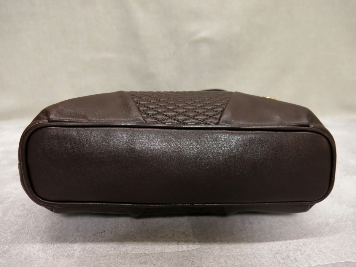 ●超美品●BALLY バリー●キルティング ラム レザー 本革●トート バッグ●タッセル●茶●ゴールド金具●肩掛け●ヴィンテージ●Js26221 レザー ラム ○超美品○BALLY トート バリー●Bロゴ●キルティング トップハンドル