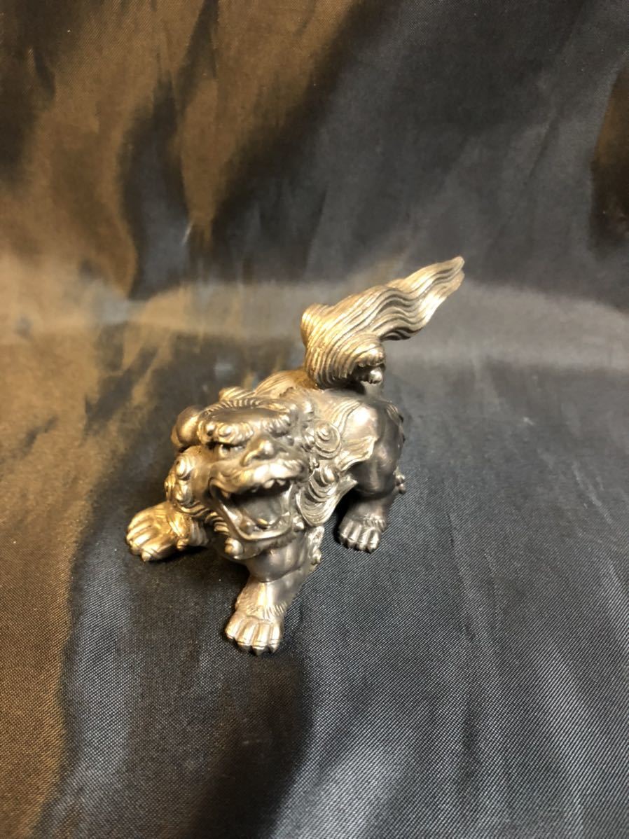 CD-657［中古品］銀900 獅子置物 高さ 5cm 横幅7cm 銀製品 獅子 銀製 226g
