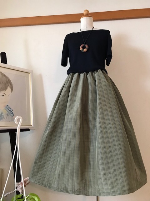 3919/縞大島～/萌黄色の縞大島の着物からスカート～♪裏付き～着物  