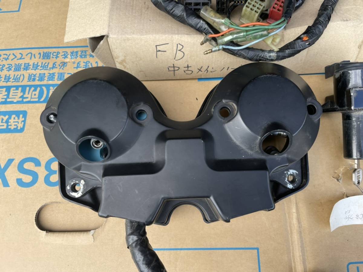 ホンダCB750F用純正パーツセット メインハーネス トップブリッジ キー 