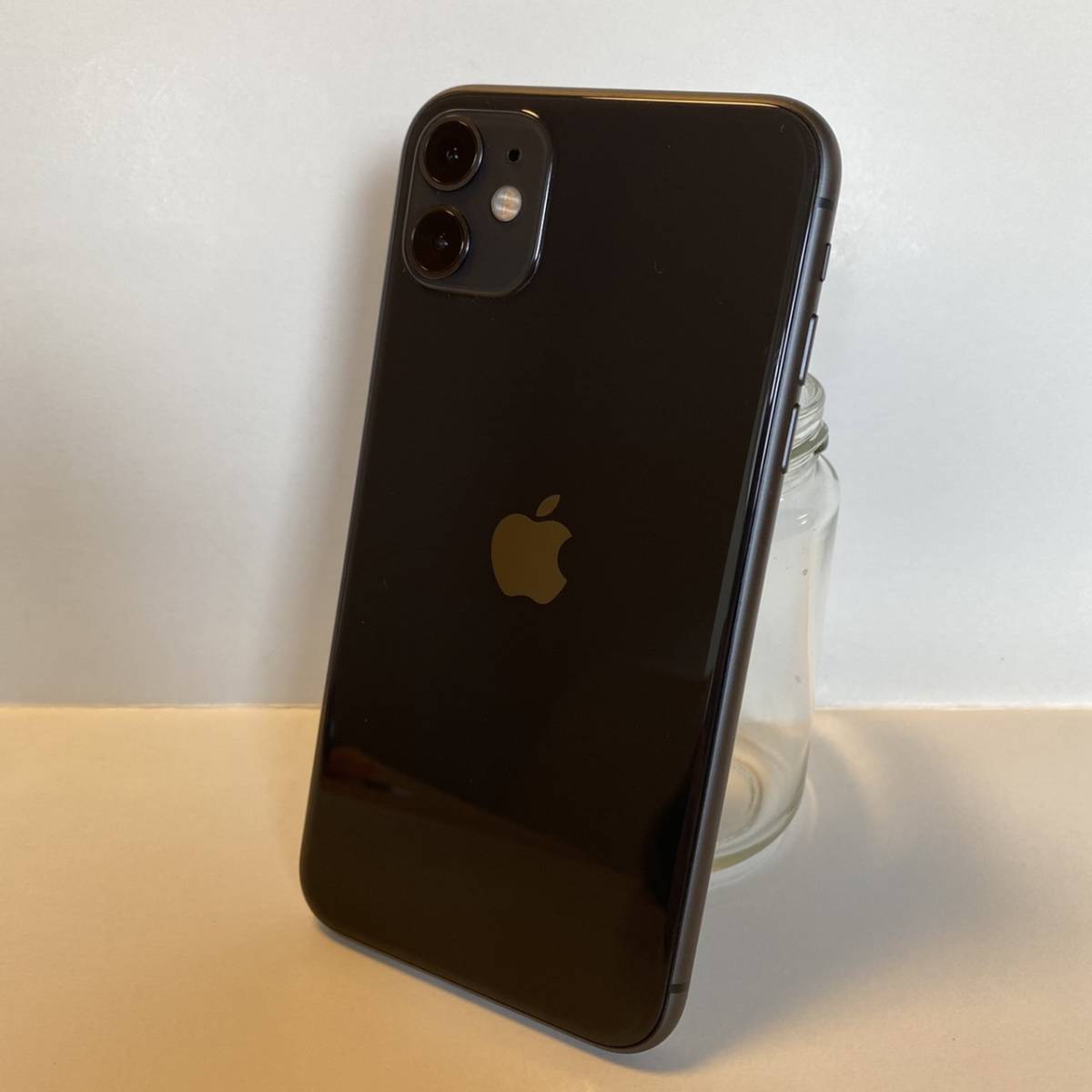 Apple iPhone11 64GB ブラック 黒 3F952J/A ソフトバンク softbank ②