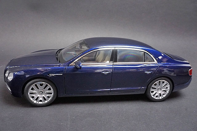 京商 KYOSHO 1/18 BENTLEY ベントレー FLYING SPUR フライングスパー