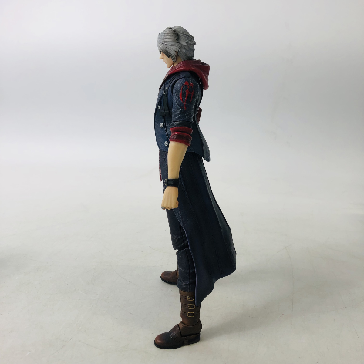 ジャンク スクウェア・エニックス プレイアーツ改 デビルメイクライ4 