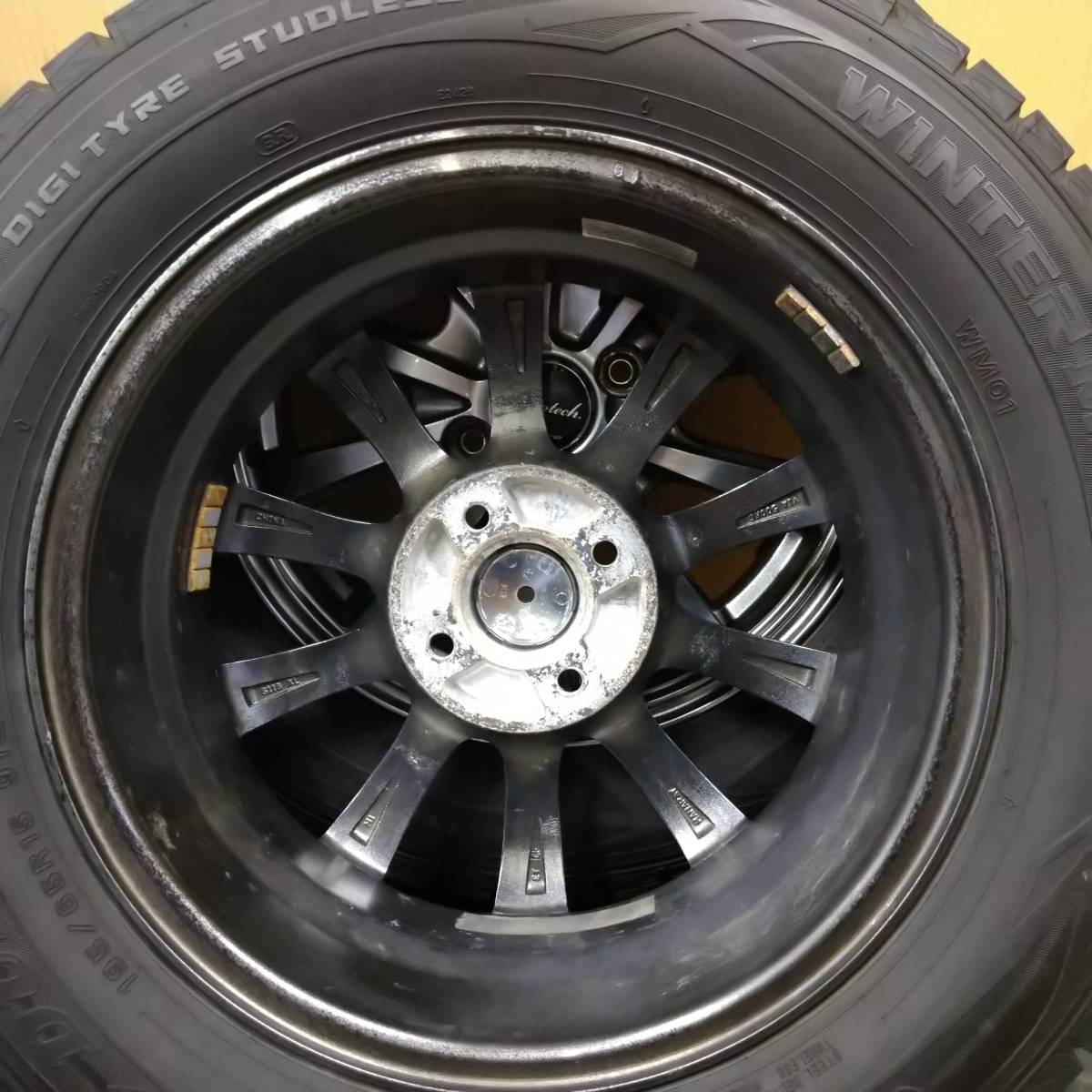 2019年製 195/65R15 ダンロップ ウインターマックス WM01 社外ホイール 