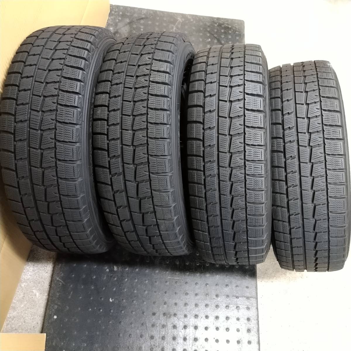 2019年製 195/65R15 ダンロップ ウインターマックス WM01 社外ホイール 