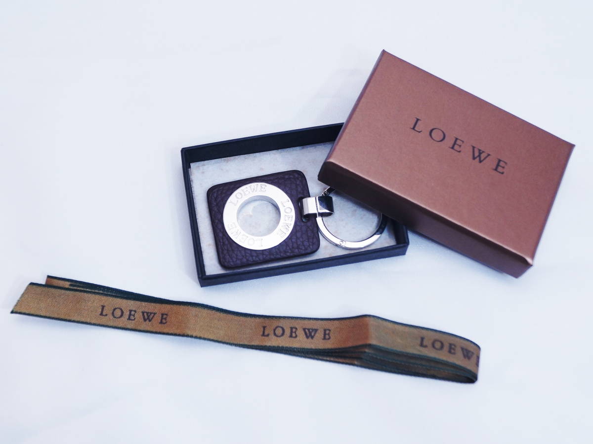 限定SALE，爆買い に近い 保存品 LOEWE ロエベ 本革&times;金属 ブラウン メンズ レディース 箱 リボン付き(その他)｜売買されたオークション情報、yahooの商品情報をアーカイブ公開 - オークファン 男性用