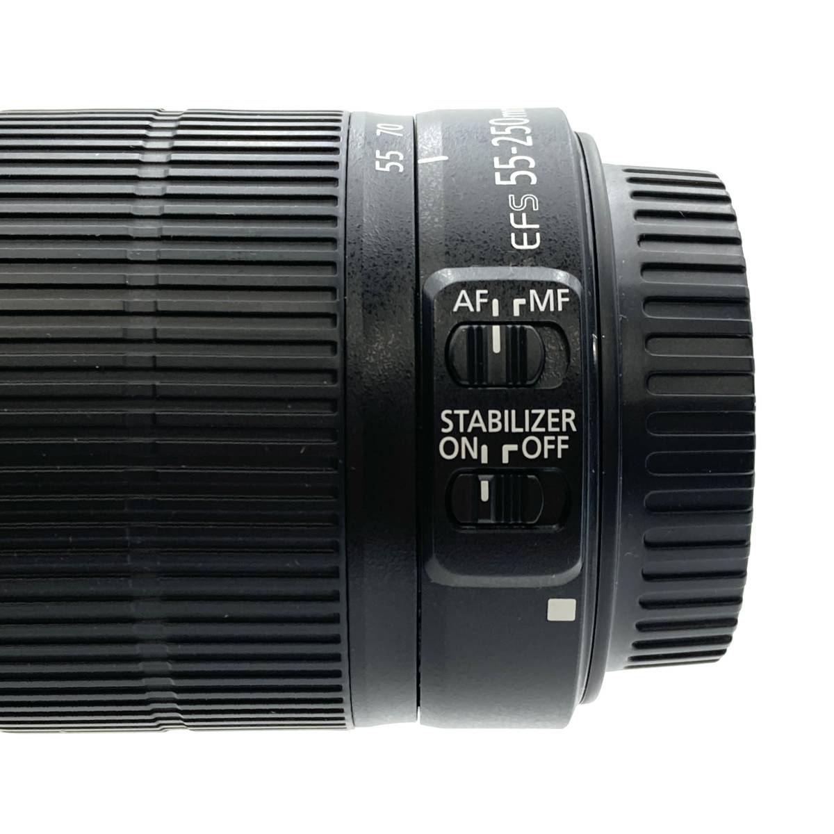 レンズ『Canon カメラレンズ EF-S 55-250mm F4-5.6 IS II』キャノン 望遠ズームレンズ 一眼カメラ用レンズ 動作未確認 現状品 A-1722 IS F4-5.6 Canon 0 5.6 55-