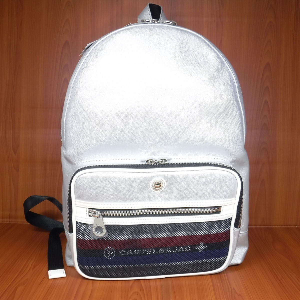 BB600 カステルバジャック 新品 耐久撥水 サフィアーノ調レザー リュック A4収納 ディパック 定価16500円 ネット シルバーグレー 038701 カステルバジャック メンズ ノワ レザー 大きめ 068133