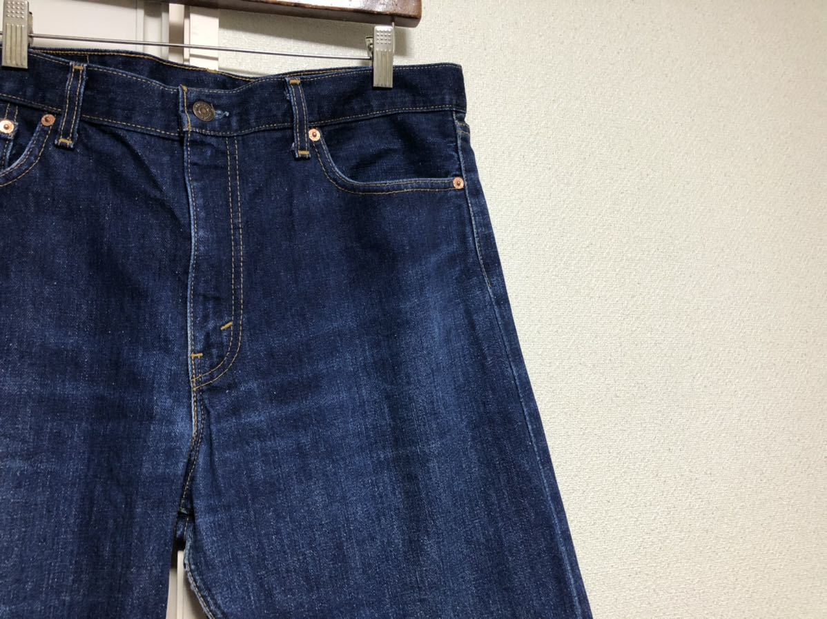 最安値，正規品 2000年5月生産 00sヴィンテージ MADE IN USA アメリカ製リーバイス505デニムパンツ379工場W36実測W91cmL72cm(W36)｜売買されたオークション情報、yahooの商品情報をアーカイブ公開 - オークファン W36