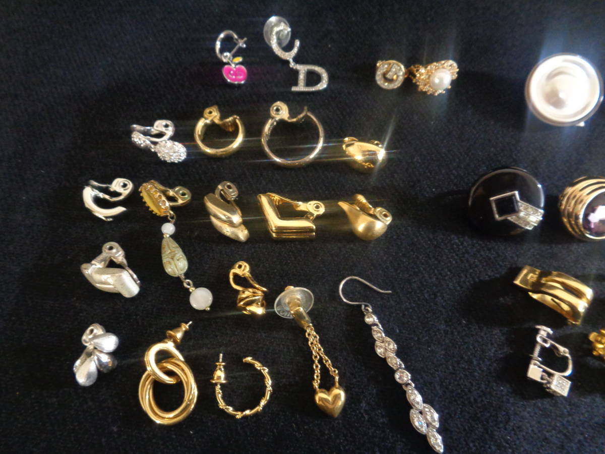 100円～【訳あり】Dior/GIVENCHY/NINA RICCI/Courreges/VB/SWAROVSKI 