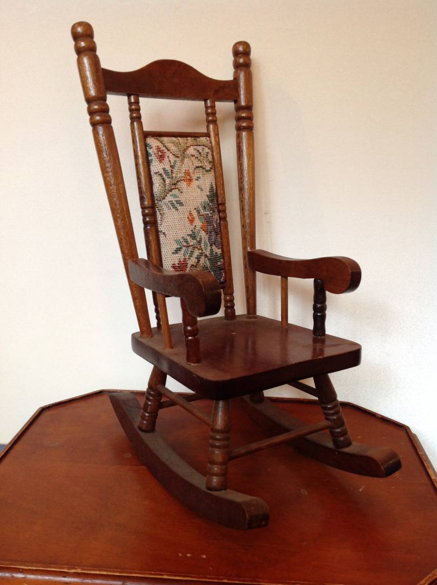 ヴィンテージ お人形 ドールおままごと ミニ ロッキングチェアー