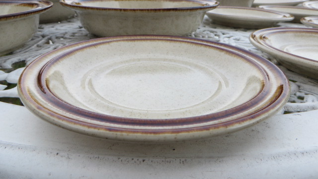 HOYA ストーンウェア ホヤ STONEWARE | 送料込み fismic カップ＆ソーサー stoneware 未使用 大皿 昭和レトロ カレー皿 ボルトナットマーケット No.7466「ストーンウェアプレート：HOYA」SOLD メルカリ