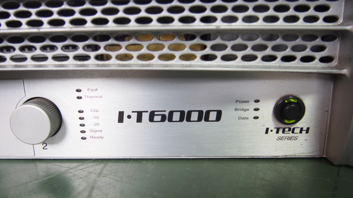 □【1Y】 Amcron アムクロン パワーアンプ I・T6000 ジャンク パワー