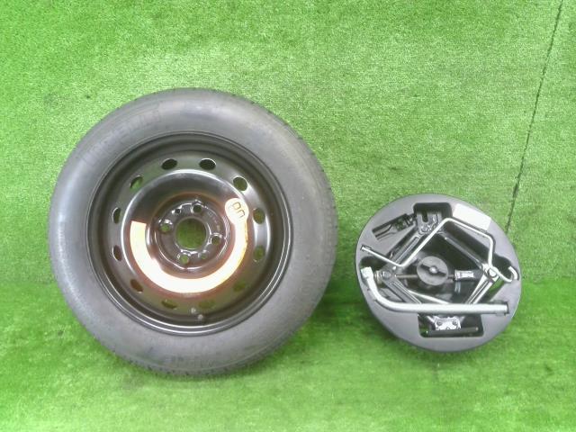 フィアット500　31214　スペアータイヤ工具セット