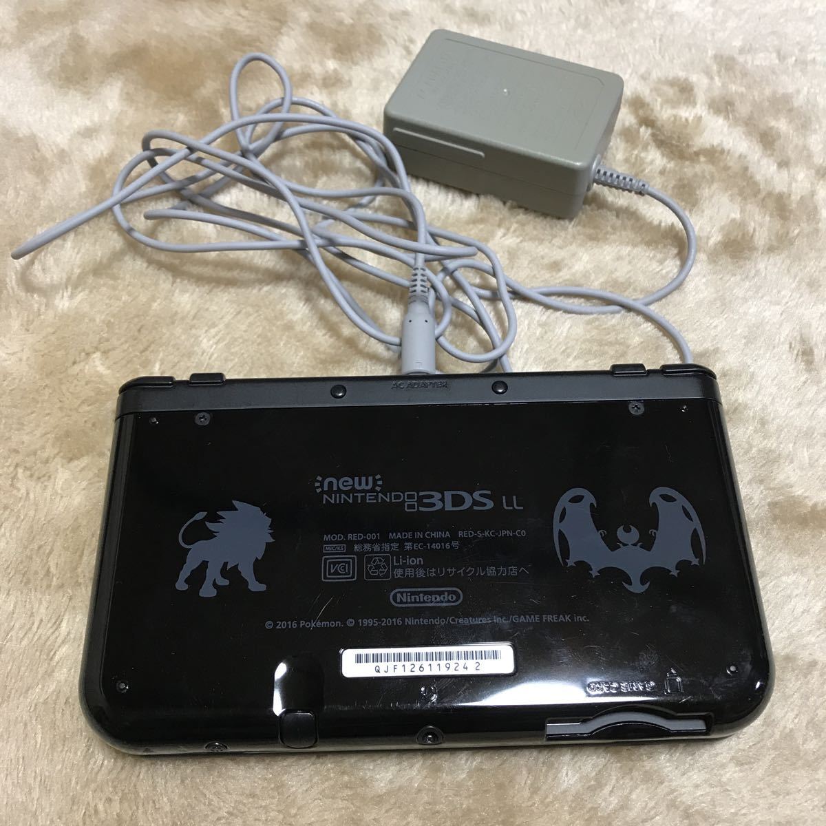 New3DSLL Newニンテンドー3DS LL ソルガレオ・ルナアーラ ブラック