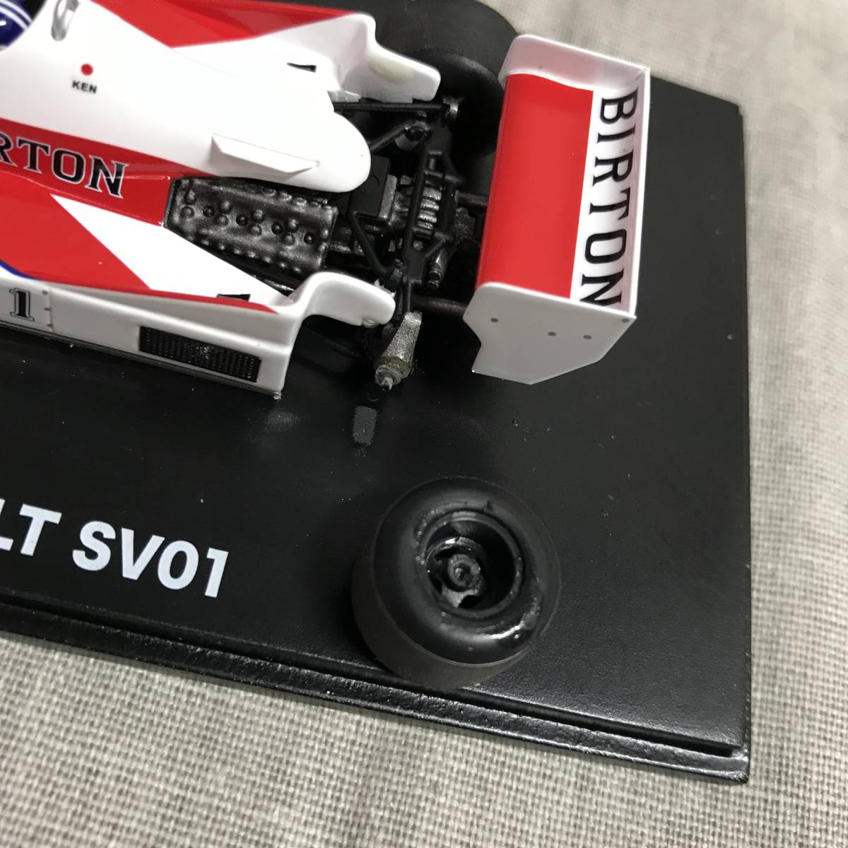 ジャンク品 赤いペガサス 1 43 サンダーボルトsv01改 1 43スケール レジン Pu 製 塗装済み完成品ミニカー レーシングカー 売買されたオークション情報 Yahooの商品情報をアーカイブ公開 オークファン Aucfan Com