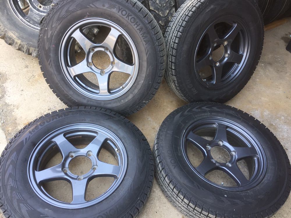 ジムニーJA11 JA22W JB23 YOKOHAMA スタッドレス バリ溝 9部山 16
