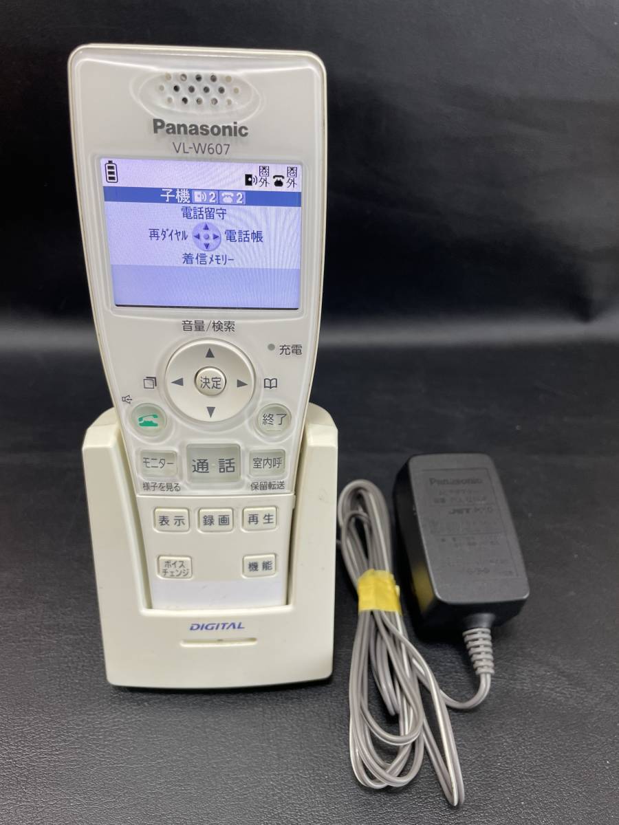 安い Panasonic パナソニックドアホン 子機 充電台付き VL-W607(インターホン、ドアホン)｜売買されたオークション情報、yahooの商品情報をアーカイブ公開 - オークファン インターホン、ドアホン