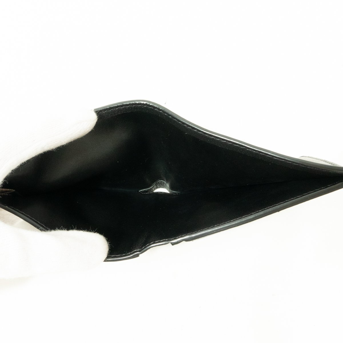 メール便 良品 Coach コーチ 二つ折り財布 ブラック 黒 レザー 本革 小銭入れあり メンズ カード収納 シンプル きれいめ ウォレット 二つ折り財布 小銭入れあり 売買されたオークション情報 Yahooの商品情報をアーカイブ公開 オークファン Aucfan Com