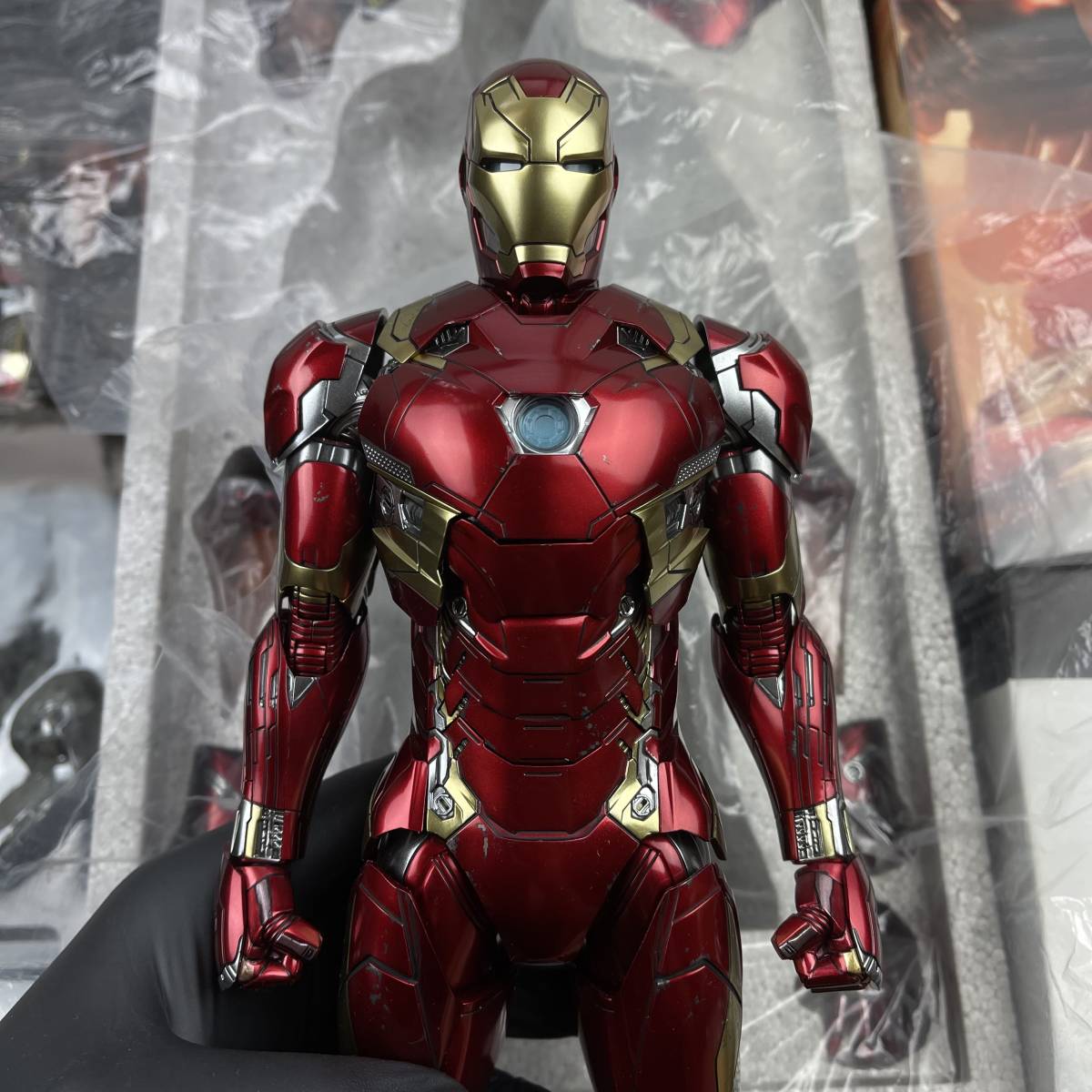 ホットトイズ アイアンマン マーク46 ダイキャスト シビル・ウォー