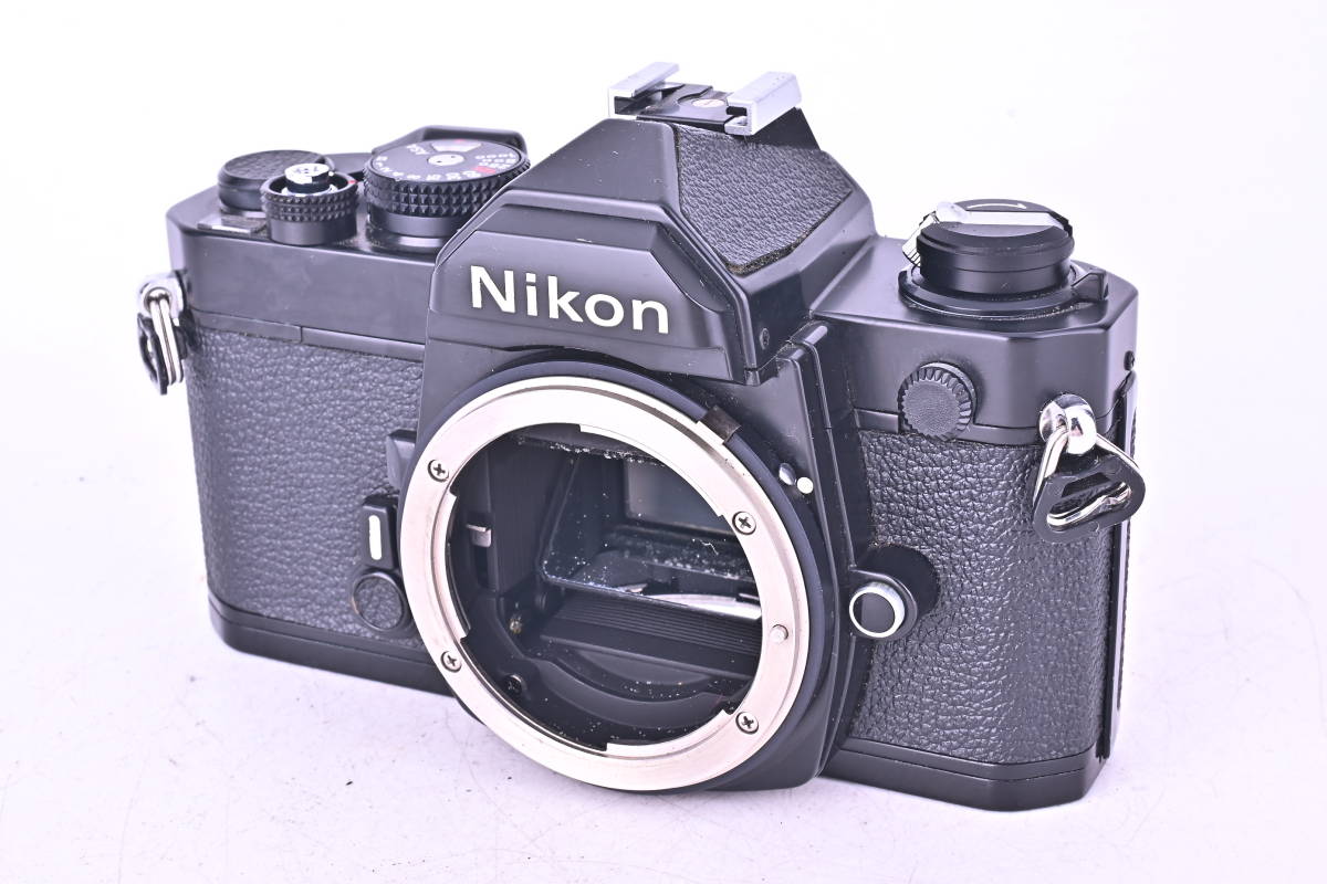 Nikon ニコン FM 一眼レフフィルムカメラ マニュアルフォーカス カメラ