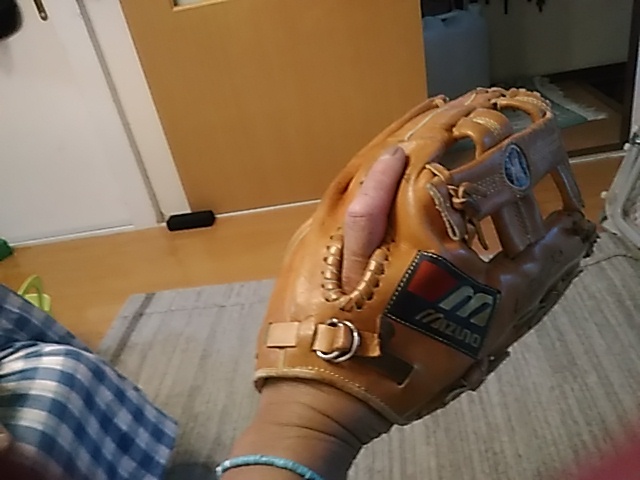  ヴィンテージ当時物 ミズノ LITE FLEX professional 2GN3010 MIZUNO 右投げ グローブ 一般 野球 グラブ 本革(オールラウンド)｜売買されたオークション情報、yahooの商品情報をアーカイブ公開 - オークフ 大人用