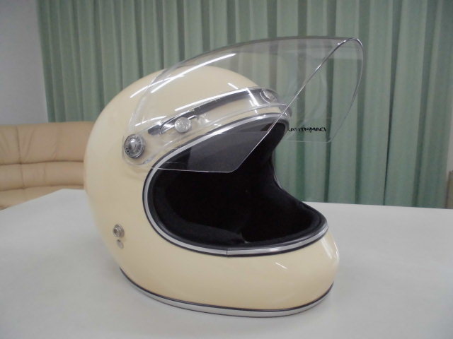 美品 ダムトラックス アキラ フルフェイスヘルメット シールド付き  