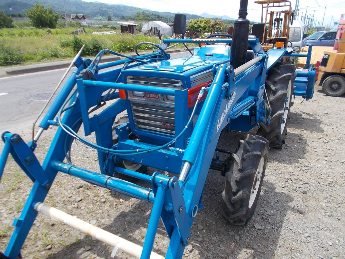 受け渡し終了しました】【ジャンク】ヰセキ 井関 トラクター TS3910