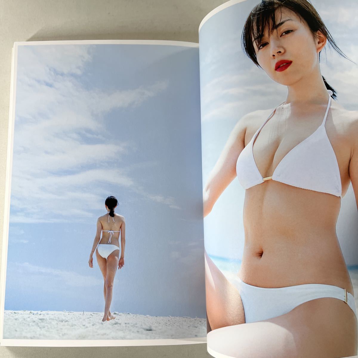 比嘉愛未 写真集 Flap 初版 その他 売買されたオークション情報 Yahooの商品情報をアーカイブ公開 オークファン Aucfan Com 比嘉愛未 写真集 Flap 初版 その他 売買されたオークション情報 Yahooの商品情報をアーカイブ公開 オークファン Aucfan Com