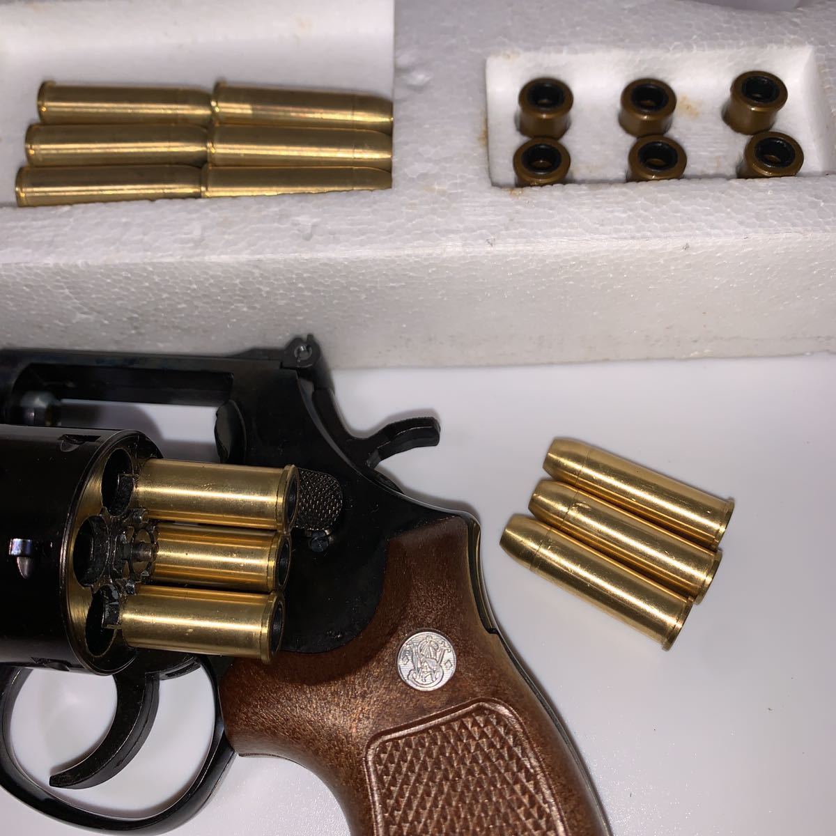 M586 Revilver Airsoft REVOLVER S&W M586 357MAGNUM 4inch MODEL METAL GAS TYPE フロンガス使用 AIR SOFT ...