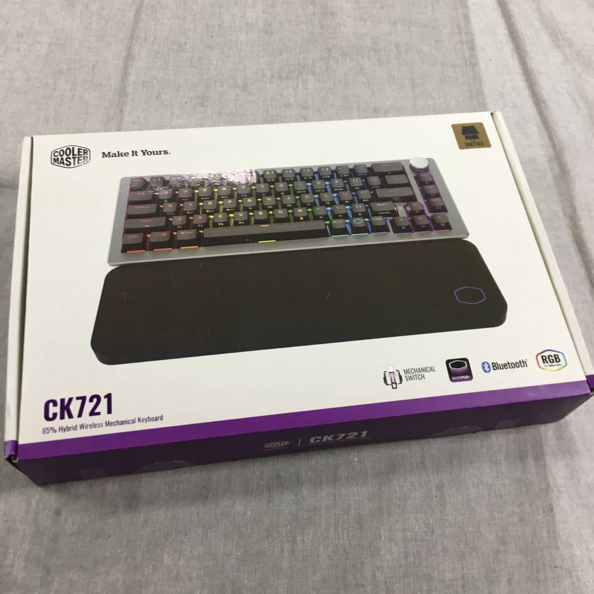 現状品 Coolermaster Ck721 Grey Bluetooth ワイヤレスキーボード Ck 721 Gktm1 Us Usbキーボード 売買されたオークション情報 Yahooの商品情報をアーカイブ公開 オークファン Aucfan Com