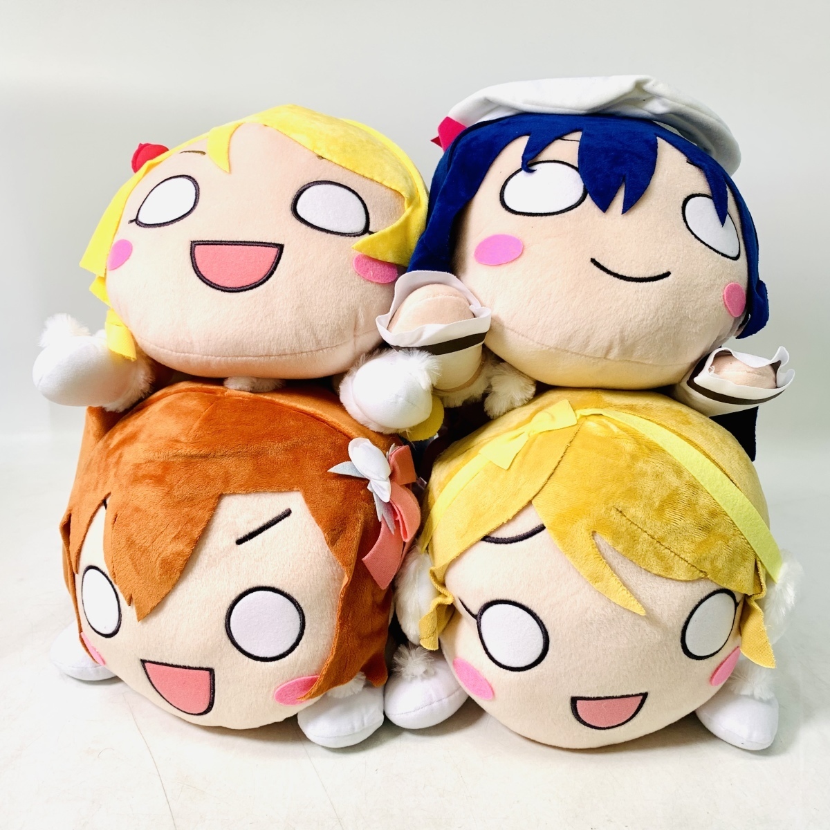 セガ ラブライブ メガジャンボ寝そべりぬいぐるみ Snow Halation 高坂海美 園田海未 絢瀬絵里 小泉花陽 4人セット その他 売買されたオークション情報 Yahooの商品情報をアーカイブ公開 オークファン Aucfan Com