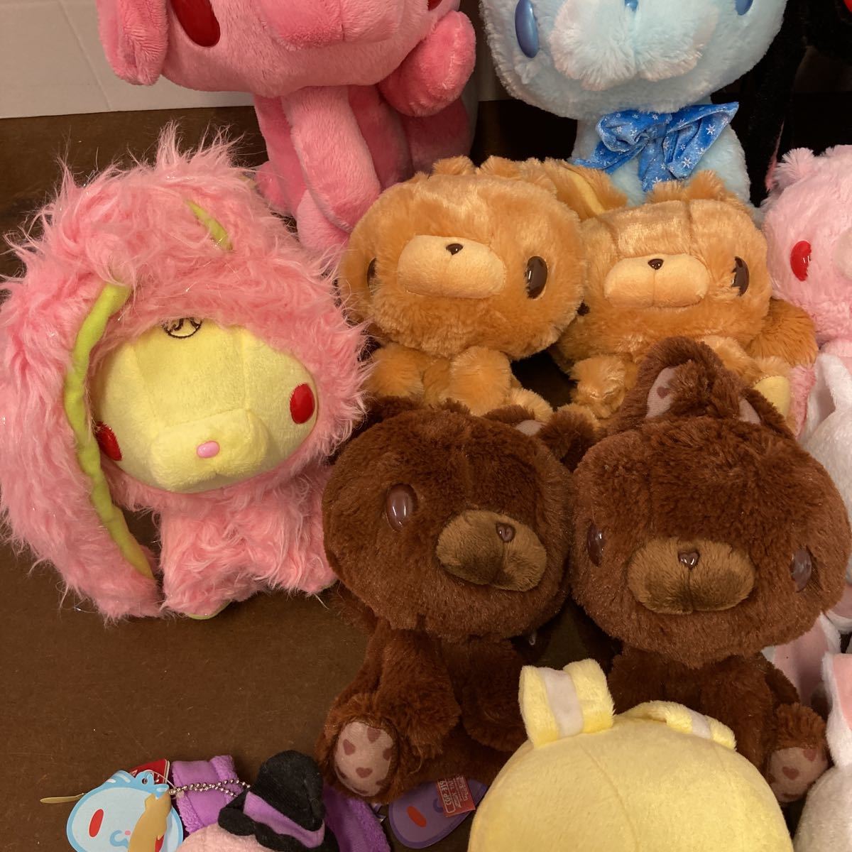 YK449) 汎用うさぎ ぬいぐるみ マスコット等 グッズ 大量セット 35点 