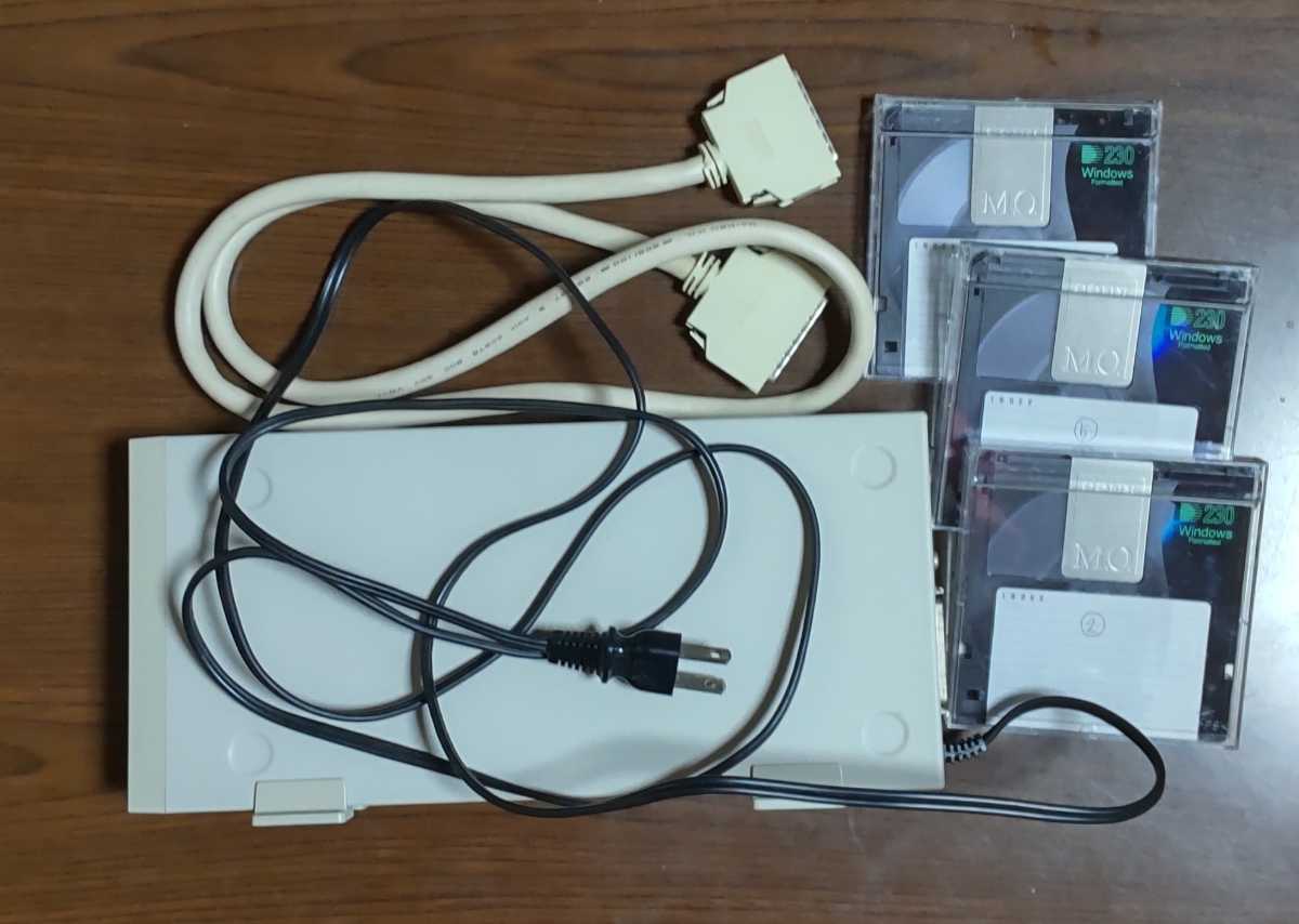 IODATA SCSI MOドライブ MOF-H230 ケーブルとMOディスク付き【動作確認 